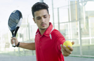 La mejor Equipación de padel en verano