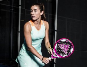 Pala Adidas Supernova Woman 1.7 y Marta Ortega